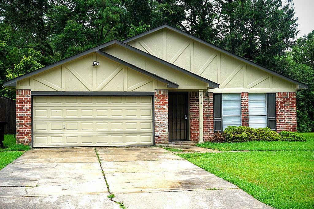 8714 Valley Forest Drive