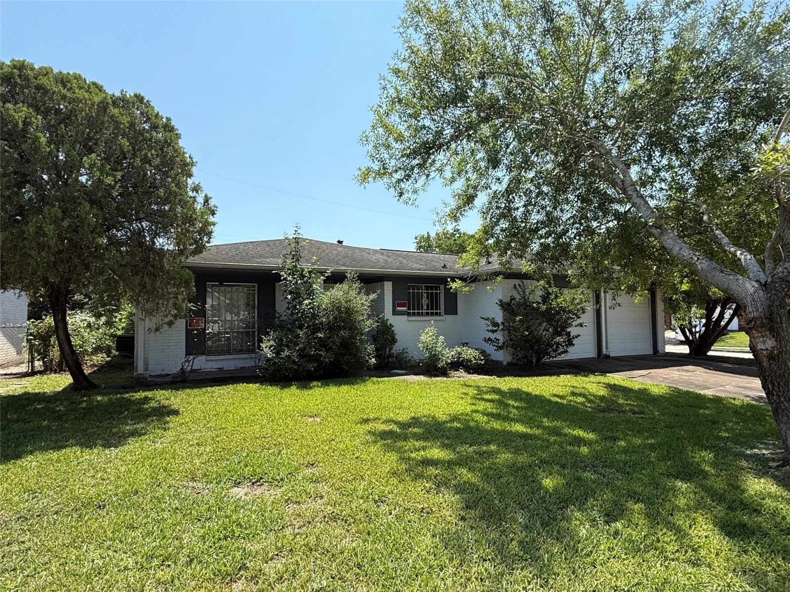 3831 Cloverbrook Drive